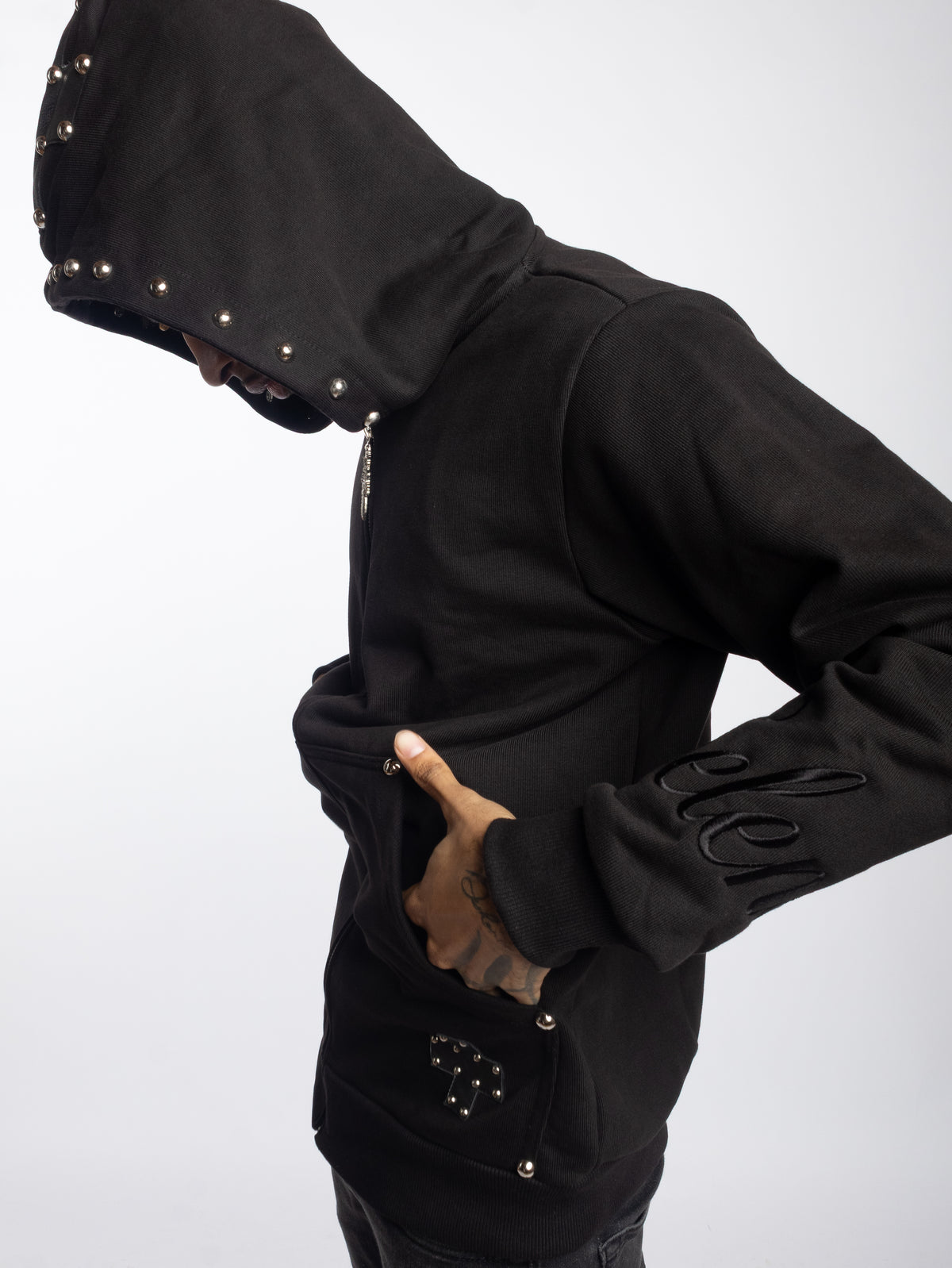 SELENE zip up hoodie "SHADOW 6ØØ"