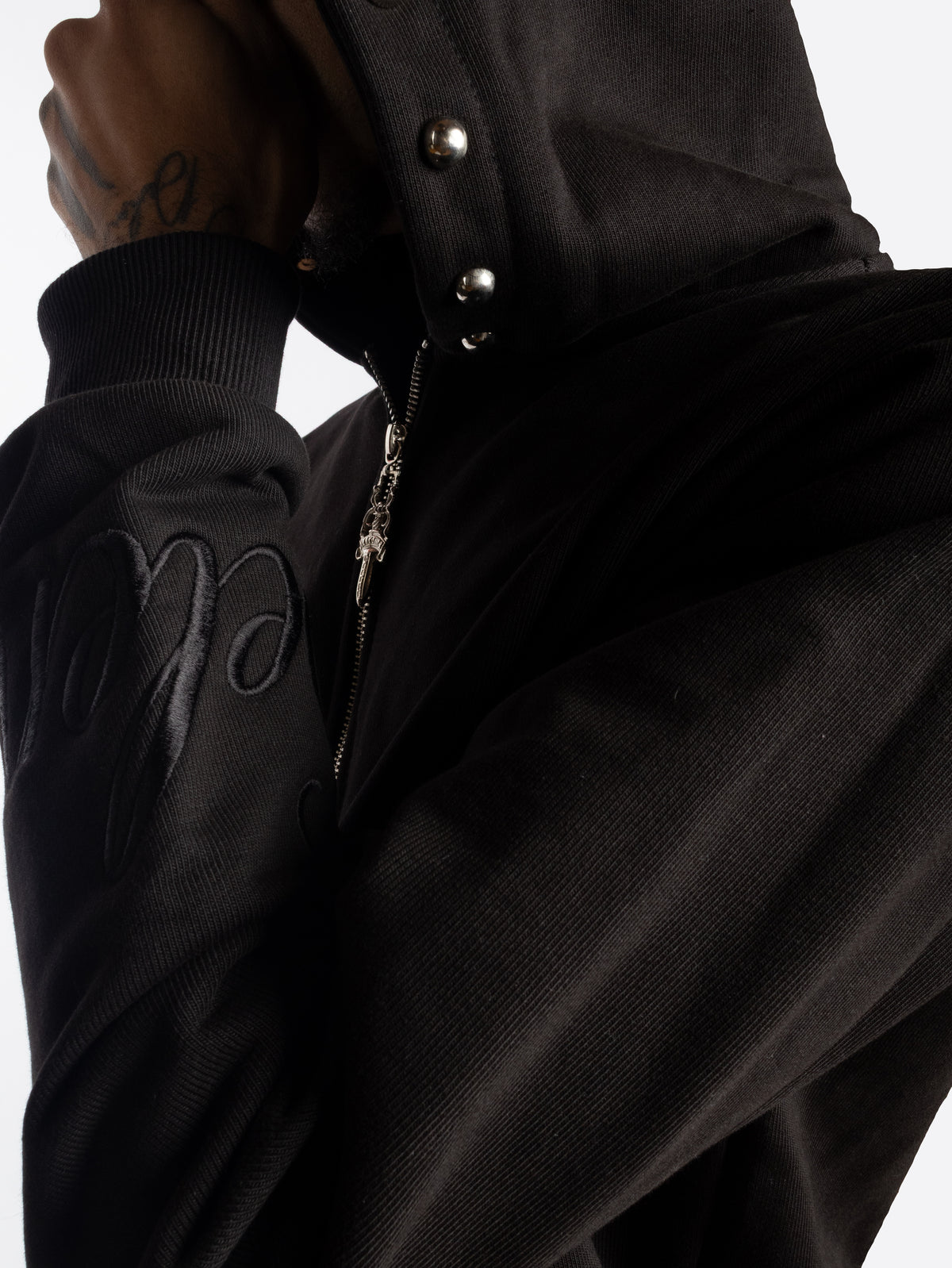 SELENE zip up hoodie "SHADOW 6ØØ"